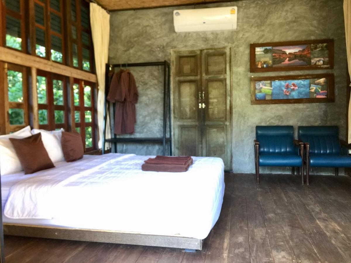 Phayam Valley Homestay เกาะพยาม ภายนอก รูปภาพ