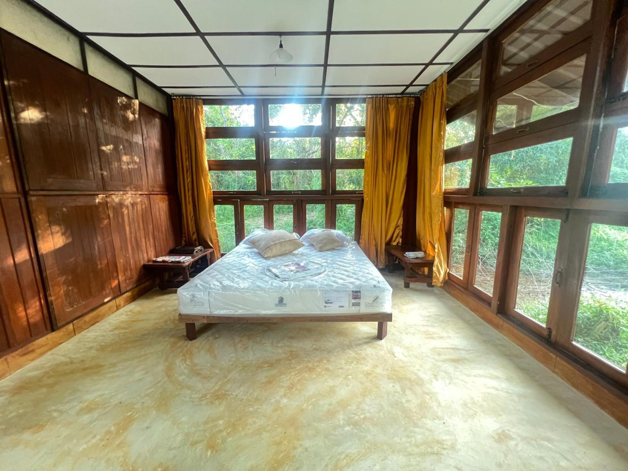 Phayam Valley Homestay เกาะพยาม ภายนอก รูปภาพ
