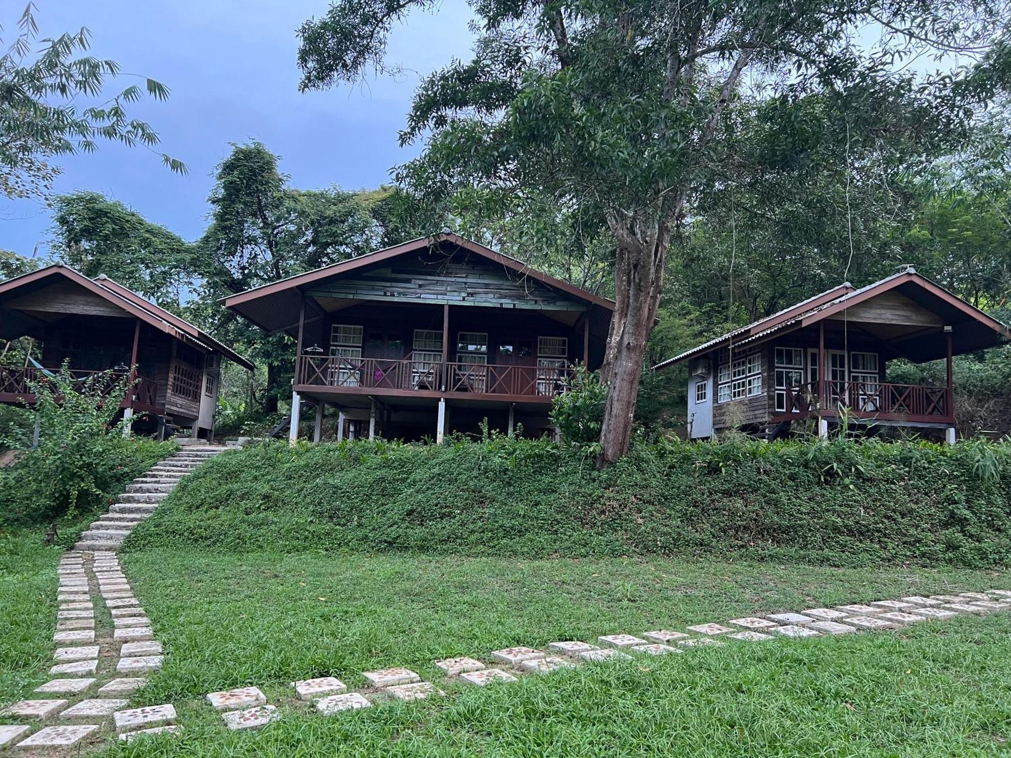 Phayam Valley Homestay เกาะพยาม ภายนอก รูปภาพ