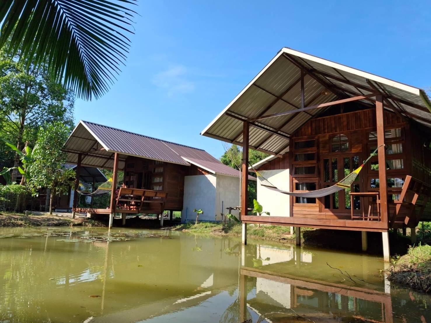 Phayam Valley Homestay เกาะพยาม ภายนอก รูปภาพ